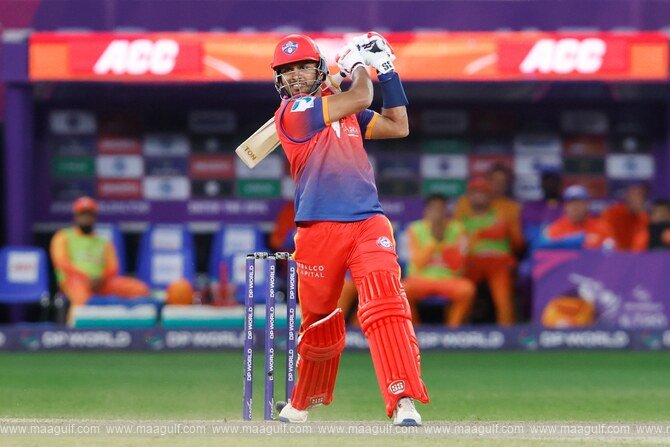 Dasun Shanaka’s Late Charge Helps Dubai Capitals Win Against Gulf Giants