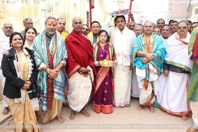 అయోధ్య రాముడికి పట్టు వస్త్రాలు సమర్పించిన టీటీడీ ఛైర్మన్