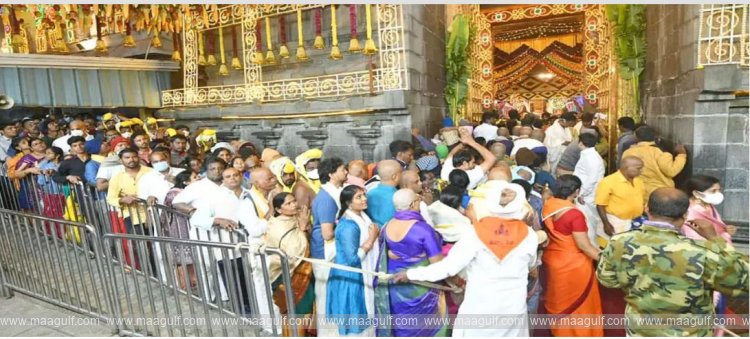 1 నారాయణుని నామస్మరణతో మార్మోగుతున్న ఆలయాలు