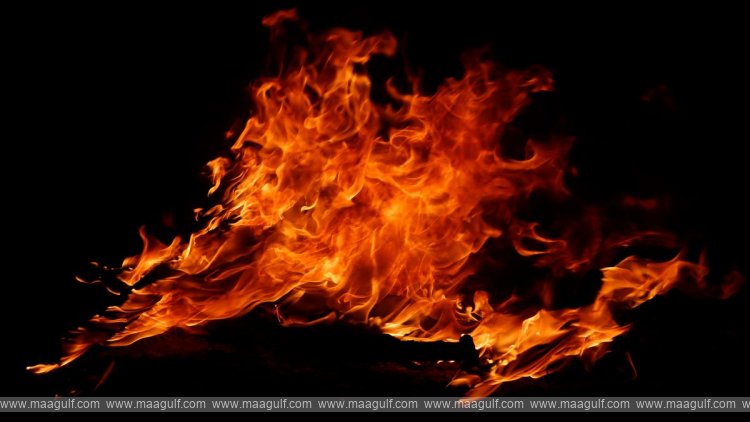 సౌత్ అల్ బతినాలో అగ్నిప్రమాదం..ముగ్గురికి గాయాలు..!!