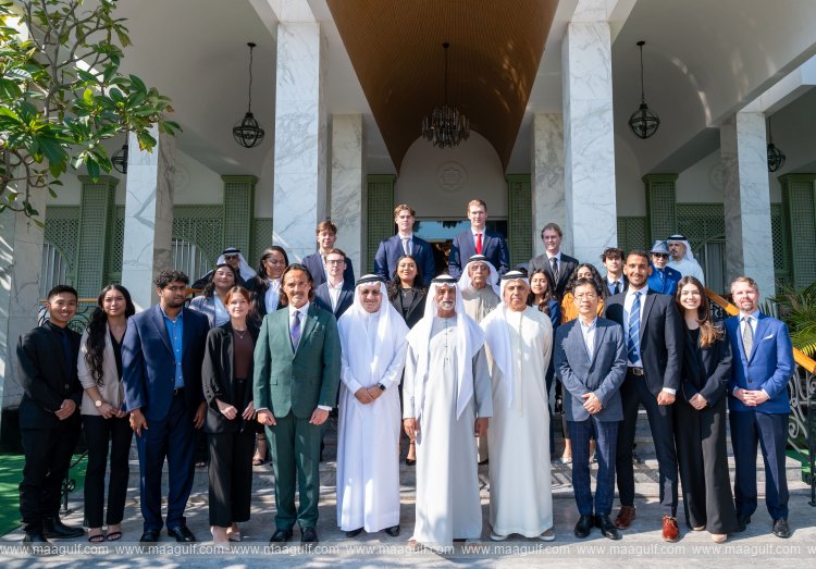 Nahyan bin Mubarak receives delegation of Menlo College