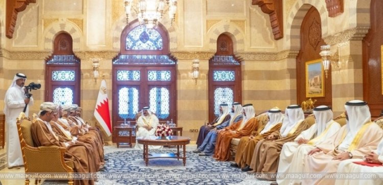 ఒమన్, బహ్రెయిన్ చాంబర్స్ ఆఫ్ కామర్స్ సభ్యులతో బహ్రెయిన్ రాజు సమావేశం..!!