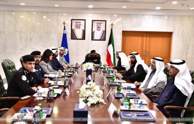 కువైట్ లో కొత్త ట్రాఫిక్ చట్టం.. అవగాహన ప్రచారాలను ముమ్మరం..!!