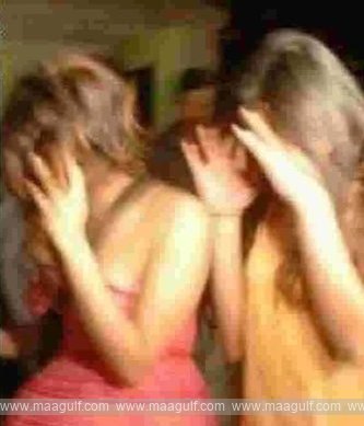 1 విశాఖ: ఆన్లైన్ సెక్స్ రాకెట్ ముఠా గుట్టురట్టు