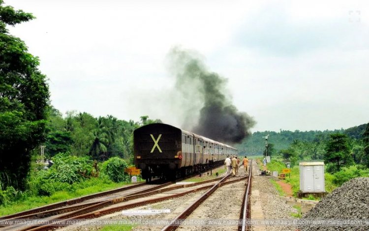 రైలు ప‌ట్టాల‌ పై ప‌బ్‌జీ, ముగ్గురు మృతి!