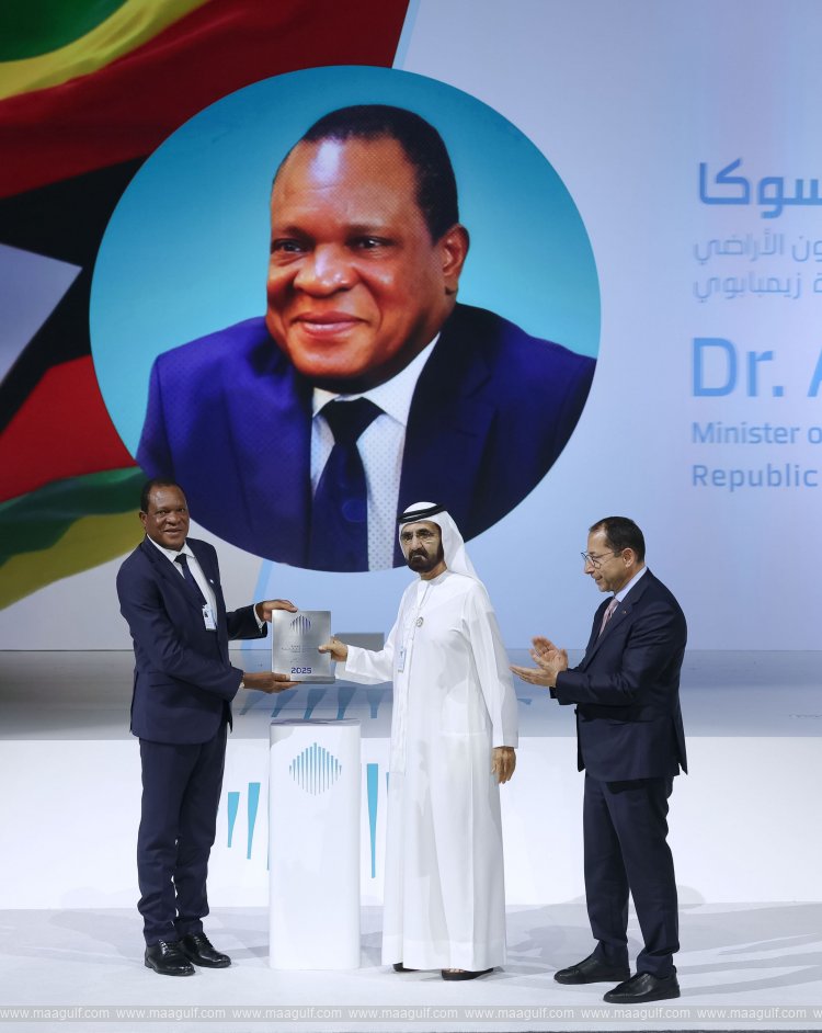 20 Sheikh Mohammed honours Zimbabwe’s Anxious Masuka with Best Minister Award during WGS 2025