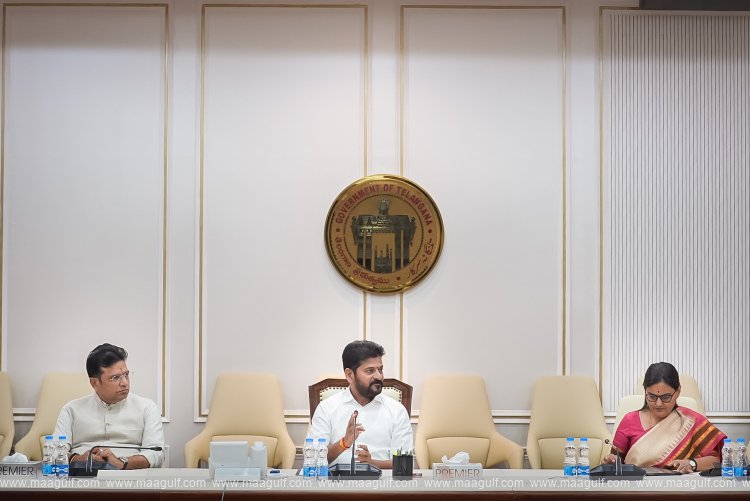 సీఎం రేవంత్‌తో ఎమ్మార్‌ ప్రాపర్టీస్‌ ప్రతినిధులు భేటీ..