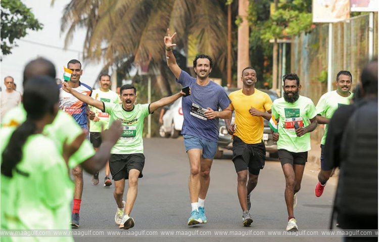 కేరళలోని 5 కిమీ కన్నూర్ బీచ్ రన్‌లో పాల్గొన్న యూఏఈ మంత్రి..!!