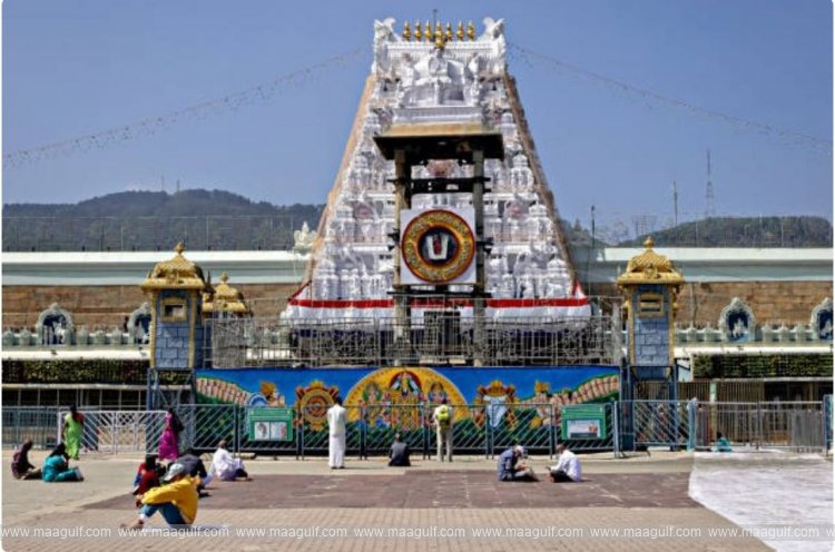 తిరుమలలో స్వల్పంగా తగ్గిన భక్తుల రద్దీ
