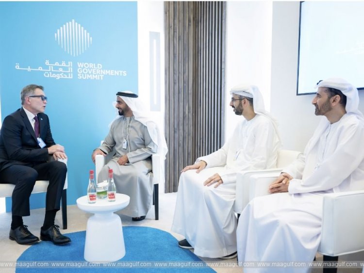 20 Saif bin Zayed meets Roblox International CEO at WGS