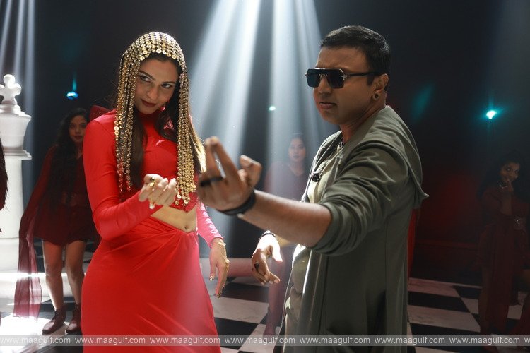 ‘లెవెన్’ నుంచి ఆండ్రియా జర్మియా పాడిన \'ఇక్కడ రా\' సాంగ్ రిలీజ్