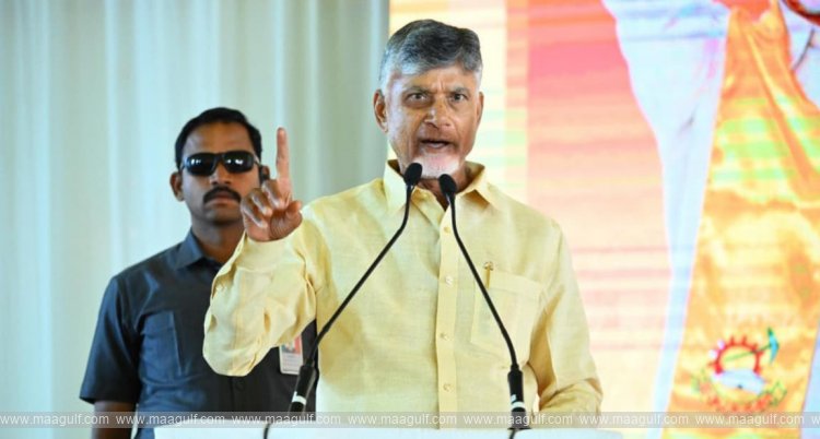 హిందీ, ఇంగ్లీషు నేర్చుకుంటే తప్పేంటీ: సీఎం చంద్రబాబు