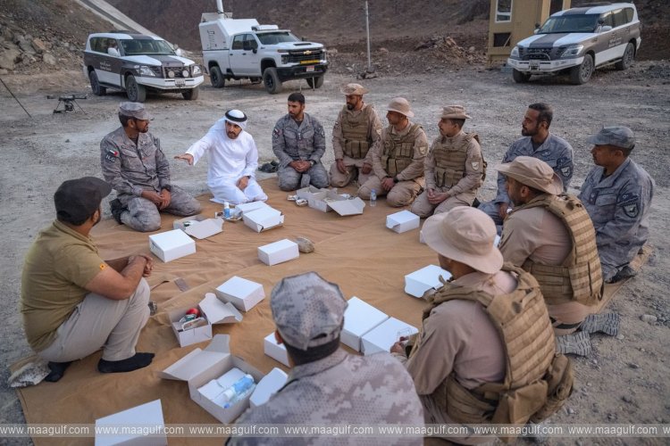 Sheikh Hamdan joins National Guard personnel in Hatta for Iftar