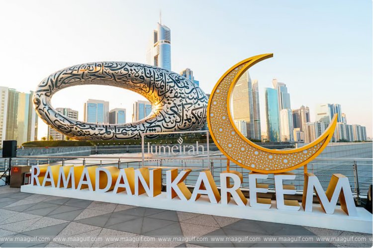 దుబాయ్‌లో రమదాన్: పవిత్ర మాసంలో మాల్స్ పని వేళలు పొడిగింపు, ప్రోగ్రామ్స్ షెడ్యూల్..!!