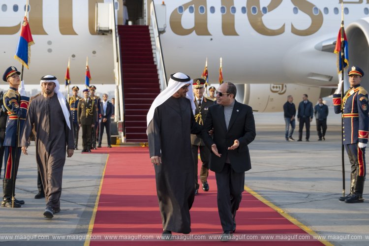 UAE President welcomed in Cairo by Egyptian President at start of fraternal visit
