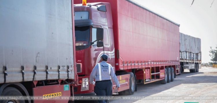 మూడు విదేశీ ట్రక్కులను సీజ్ చేసిన సౌదీ అధికారులు..!!