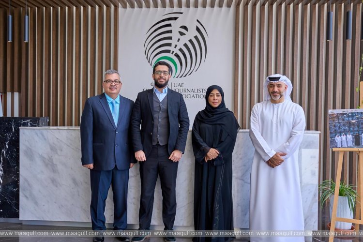 The UAE Journalists Association signs a cooperation agreement to launch programs to train the younger generation