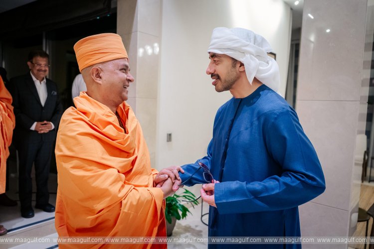 20 Sheikh Abdullah bin Zayed Al Nahyan Receives Swami Brahmaviharidas of BAPS, Abu Dhabi