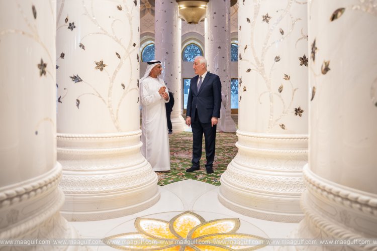 President of Armenia visits Sheikh Zayed Grand Mosque in Abu Dhabi