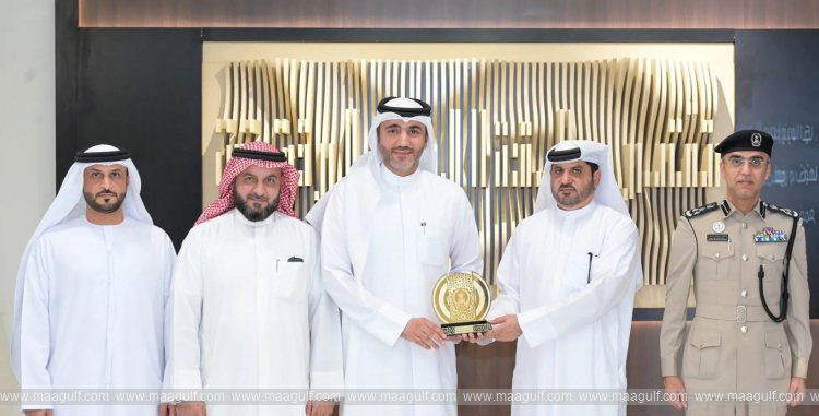 20 Sharjah Police meets with SSCFZA for coordination