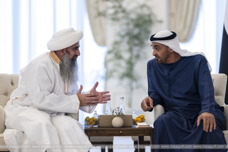 UAE President receives head of charitable foundation