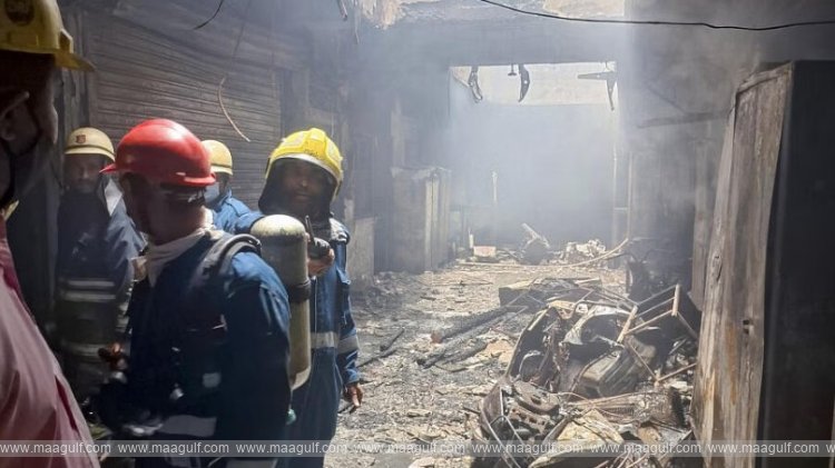 చార్మినార్‌ పరిధి గుల్జార్‌హౌస్‌లో భారీ అగ్నిప్రమాదం..