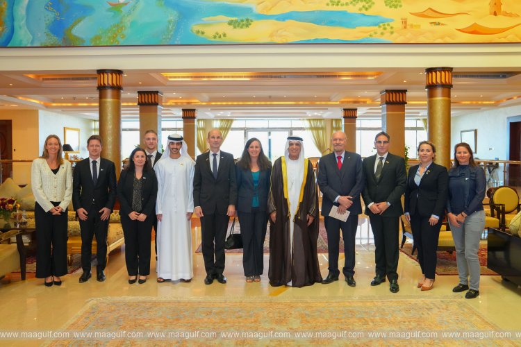 RAK Ruler witnesses signing of MoU between RAKEZ, AHK