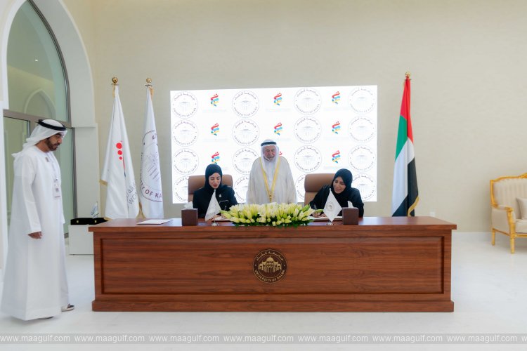 Sharjah Ruler witnesses Women\'s Sports & University of Kalba MoU