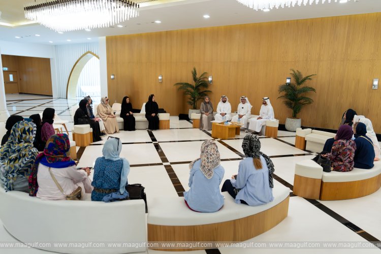 Sheikh Zayed Grand Mosque Centre hosts delegation from Abu Dhabi Accueil for French Speakers