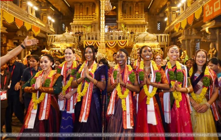 యాదగిరిగుట్టకు అందాల భామల సందడి!