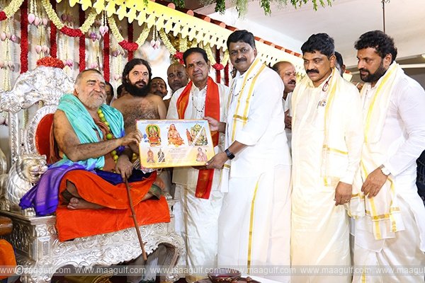 కంచి కామకోటి పీఠం ఉత్తరాధికారి నియామక వేడుకకు హాజరైన టీటీడీ చైర్మన్