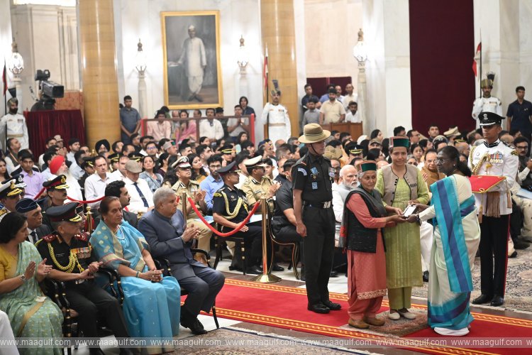 1 రాష్ట్రపతి చేతుల మీదుగా సైనికులకు పురస్కారలు!