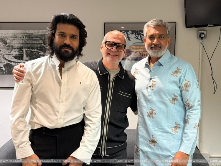 20 IIFA Co-founder Andre Timmins shared an iconic moment with the powerhouse trio