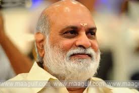 దర్శకేంద్రుడు-రాఘవేంద్రరావు