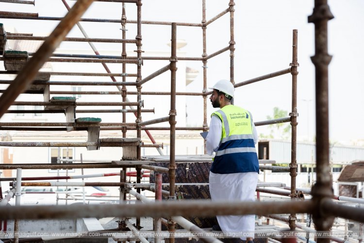 20 Dubai Municipality suspends two consultancy firms for violating professional norms, regulations