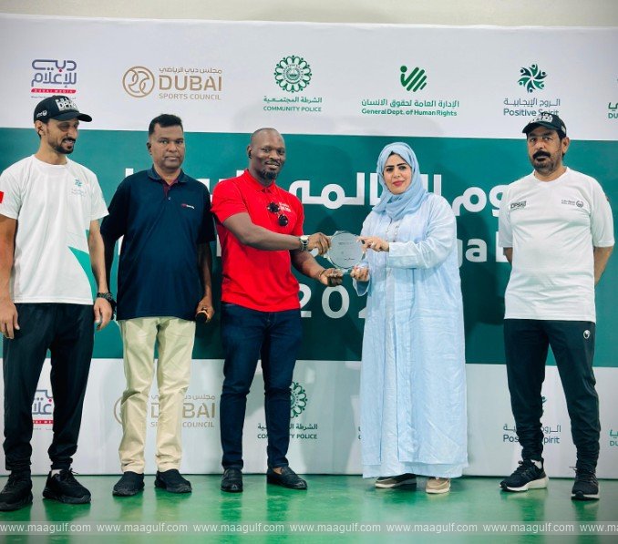 20 Dubai Police ‘Positive Spirit’ celebrates Father\'s Day