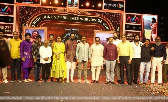 9 కన్నప్ప ఈవెంట్లో ప్రభాస్పై విష్ణు ఆసక్తికర వ్యాఖ్యలు