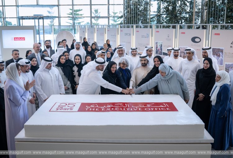 Sheikh Mohammed attends event to mark 25th anniversary of Executive Office