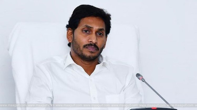 1 యోగాను జీవితంలో ఒక భాగం చేసుకుందామని జగన్ పిలుపు