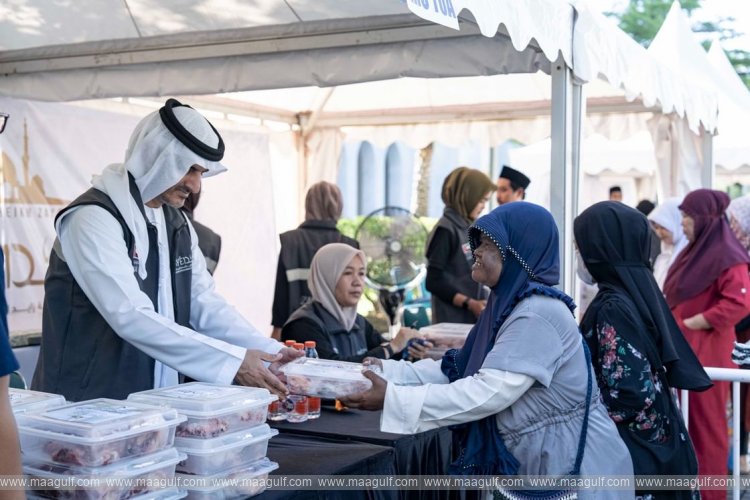 Sheikh Zayed Grand Mosque Centre in Indonesia implements Zayed Foundation-funded \'Eid Al-Adha Joy Project\'