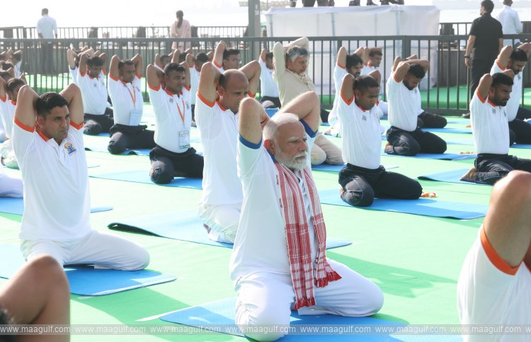 1 యోగాకు వయసుతో పట్టింపు లేదు: ప్రధాని మోదీ