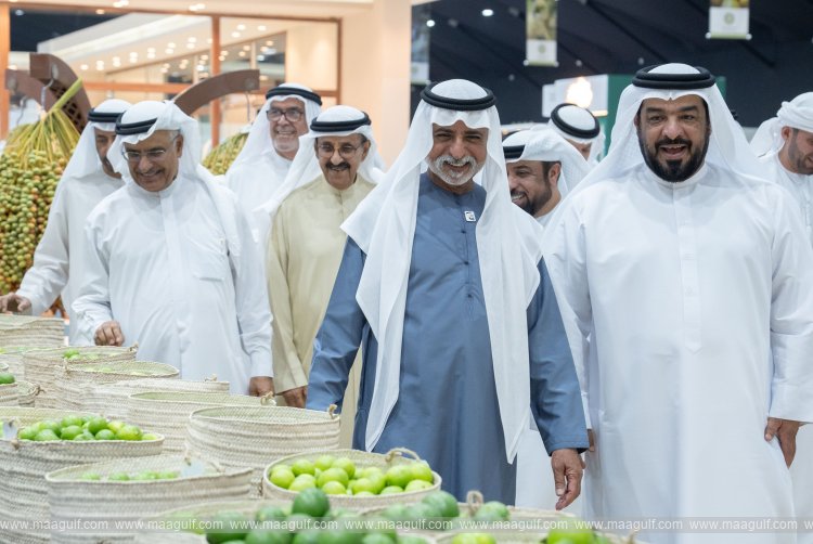 Nahyan bin Mubarak visits Liwa Date Festival
