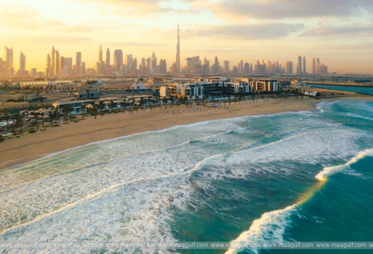 20 Score big this summer with Emirates Skywards