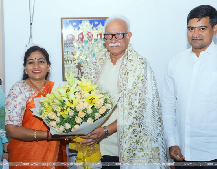 అశోక్ గజపతి రాజును కలిసిన హోంమంత్రి అనిత..