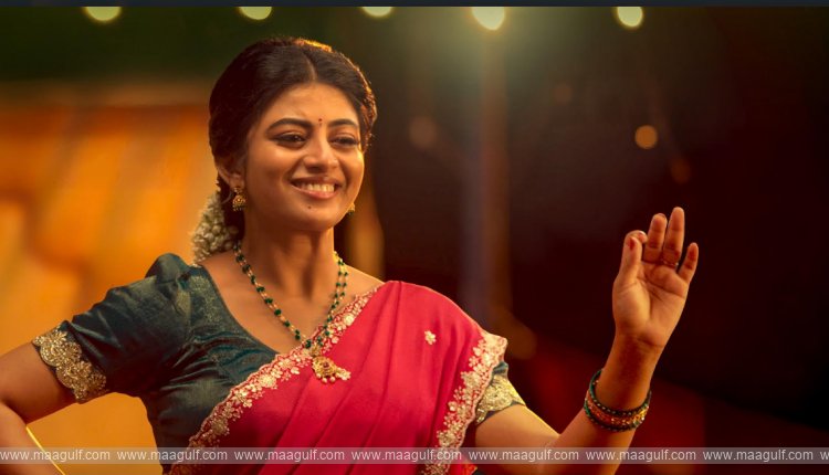 లెజెండరీ జానపద గాయని గరివిడి లక్ష్మి గా అదరగొట్టిన ఆనంది