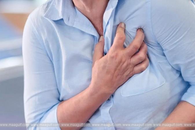 1 దుబాయ్ మెట్రో సమీపంలో వ్యక్తికి గుండెపోటు.. రక్షించిన డాక్టర్..!!