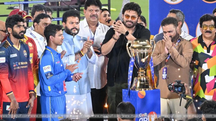 1 విశాఖలో ఆంధ్రా ప్రీమియర్ లీగ్ ట్రోఫీ ఆవిష్కరణ