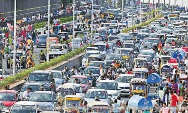 1 రాఖీ పండుగ ఎఫెక్ట్ ….హైవే పై భారీగా ట్రాఫిక్ జామ్