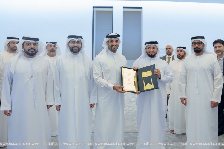20 Sultan bin Ahmed inaugurates Quran Mosque in Aljada