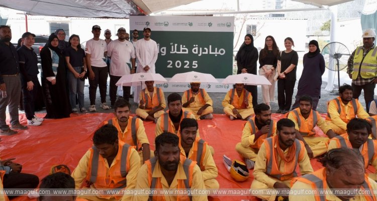 20 Dubai Police’s ‘Shade and Reward’ Initiative Raises Workers’ Awareness of Heat Safety